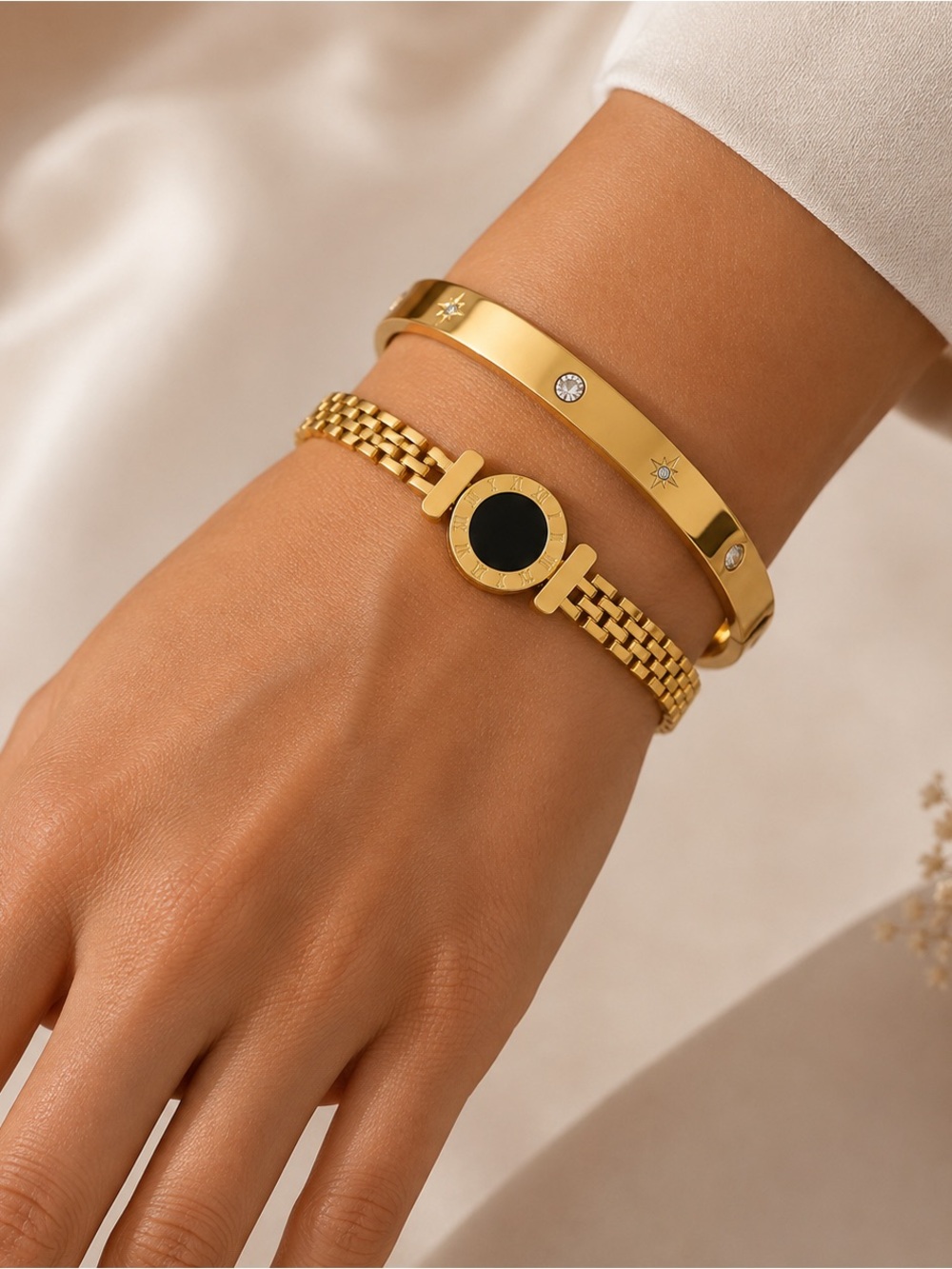 Luxury Gold Roman Numeral Black Onyx & Crystal Starburst Bangles Bracelet Set